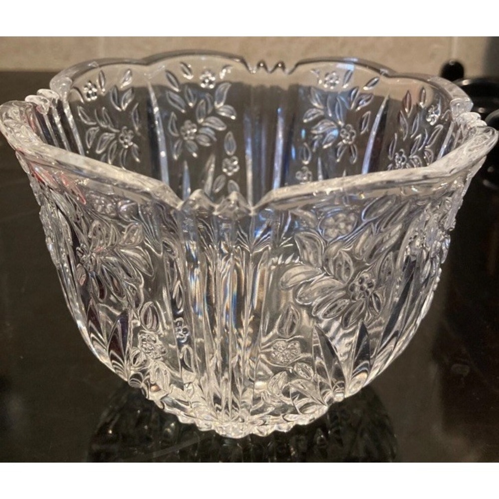 Vintage Crystal Potpourri Bowl 5"